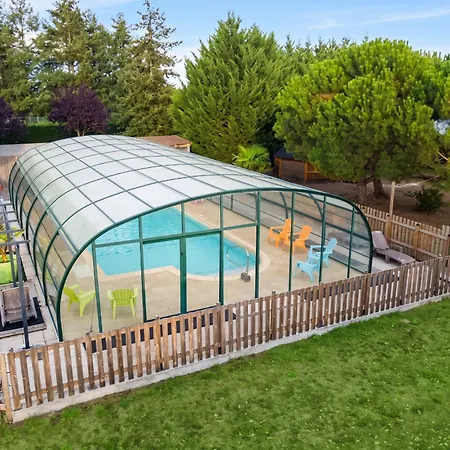Accueillant A - 25 M² Avec Piscine Chazemais